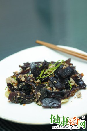 夏日清爽开胃小炒 炝炒木耳的做法