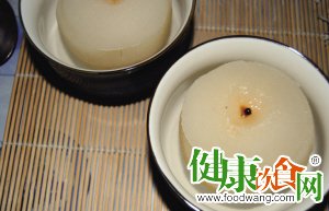 秋季养生最主要是护好肝和嗓
