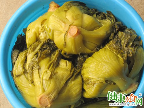 挑选和食用酸菜的几个建议