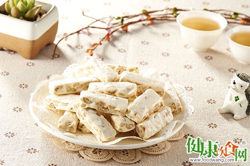 健康零食:自制花生牛轧糖