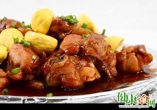 “鸡栗”美食:吉利炖