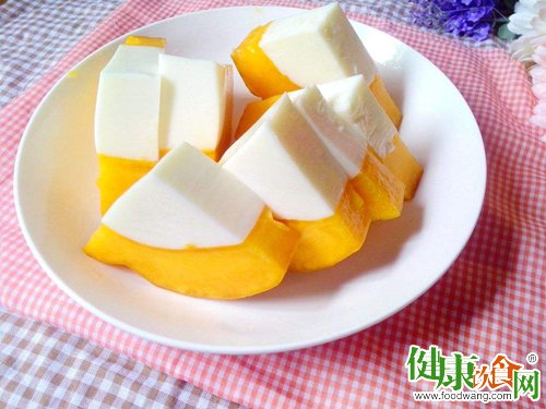 美食做法:教您三步做好木瓜奶冻