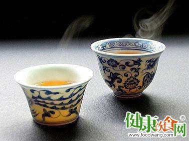 婴儿出生忌喂“开口茶”