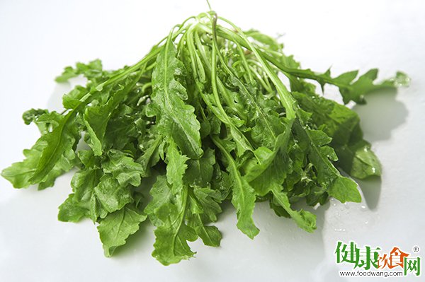 清明前后野菜上市 尝鲜要注意这三点