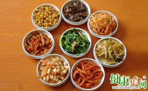 腌制食品致癌得吃新鲜水果和蔬菜破解