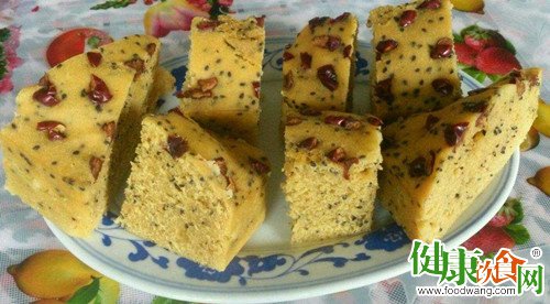 早餐吃什么?教您自制红枣鸡蛋发糕