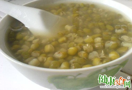 服中药时能否喝绿豆汤不可一概而论