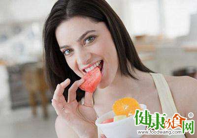 饭后注意做好这两件事
