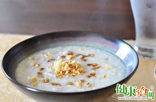 风燥感冒可以试试杏仁粳米粥