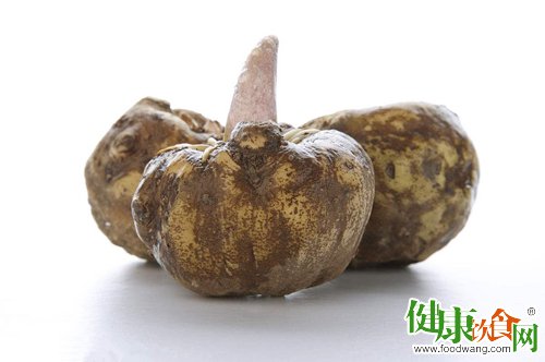 吃魔芋蜂蜜等食物防治便秘