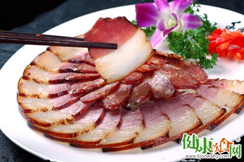 腊肉虽味美食用需注意这几点